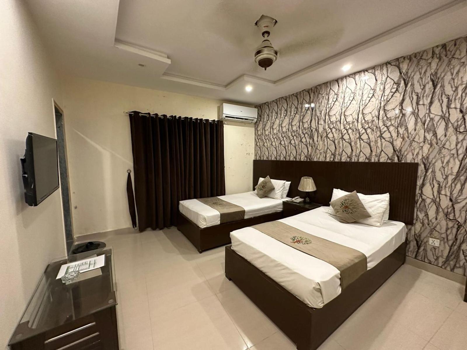 לאהור Hotel Green Fort Gulberg מראה חיצוני תמונה