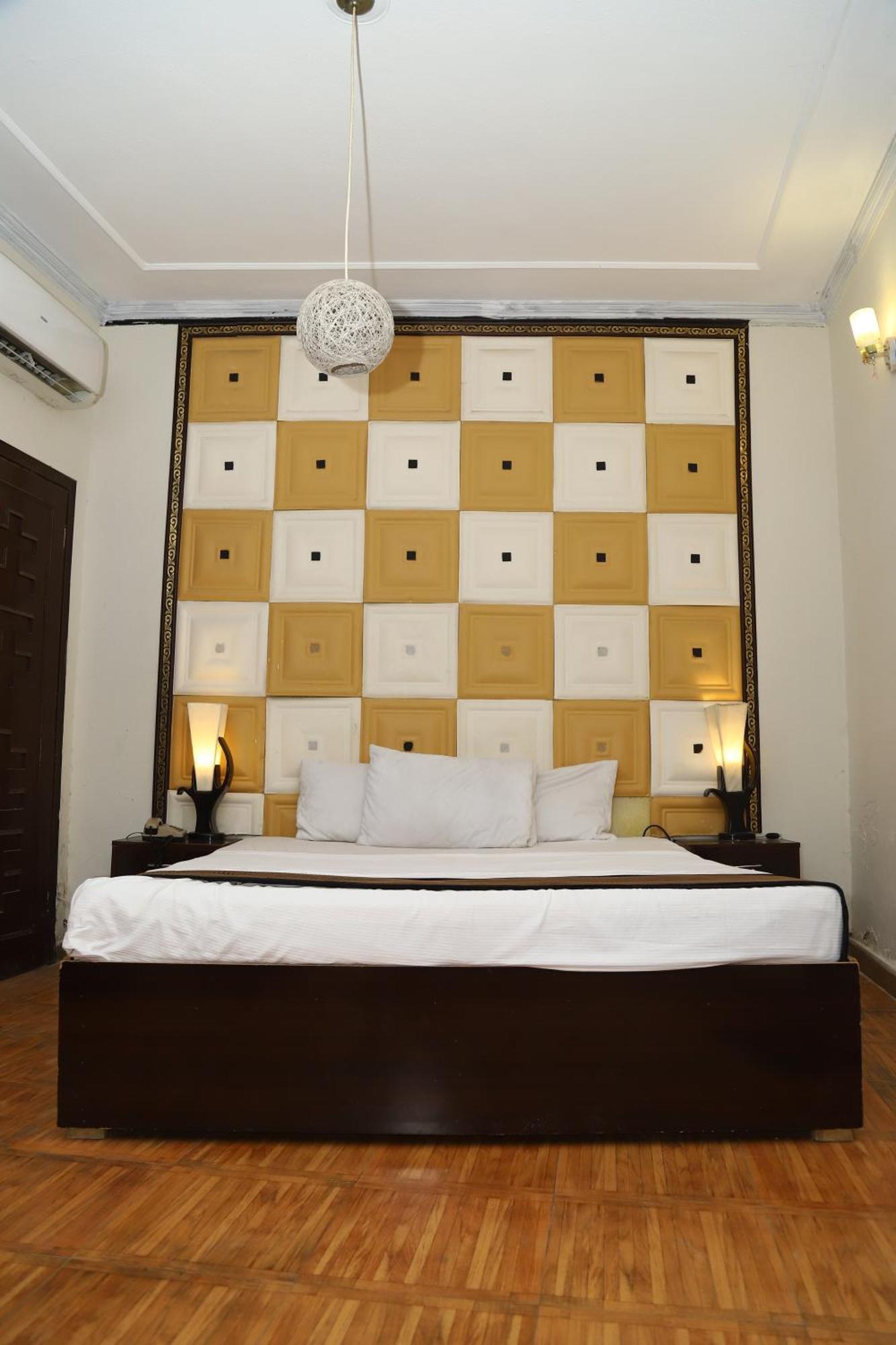 לאהור Hotel Green Fort Gulberg מראה חיצוני תמונה