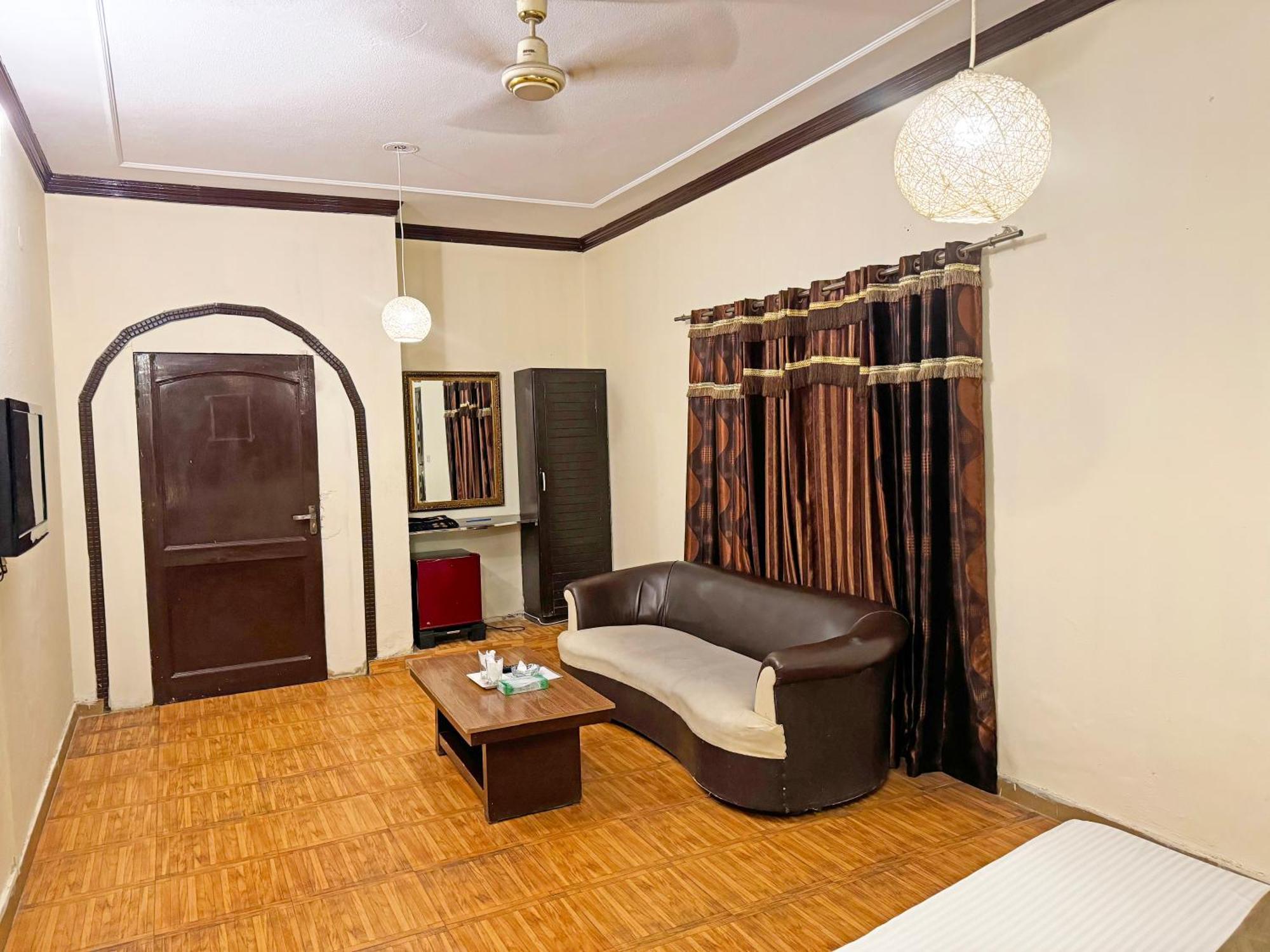 לאהור Hotel Green Fort Gulberg מראה חיצוני תמונה