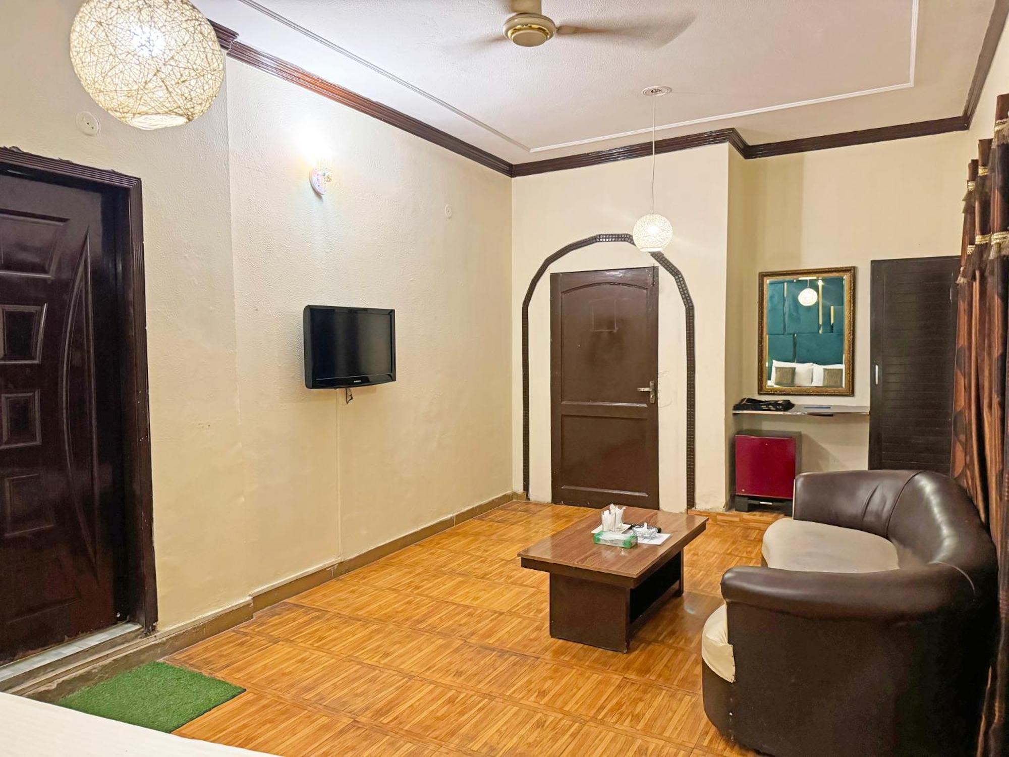 לאהור Hotel Green Fort Gulberg מראה חיצוני תמונה