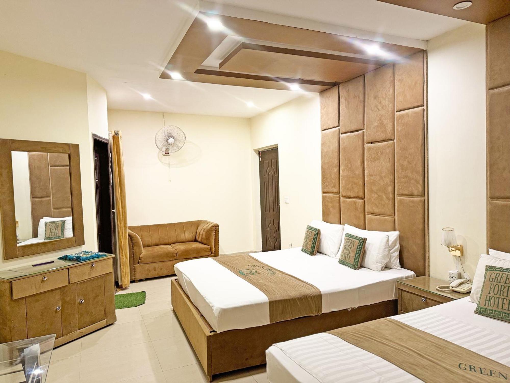 לאהור Hotel Green Fort Gulberg מראה חיצוני תמונה