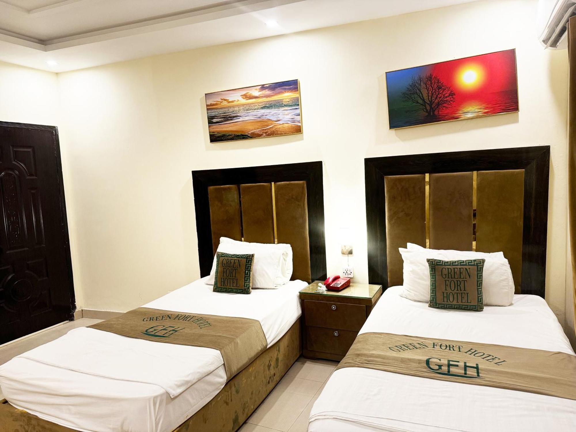 לאהור Hotel Green Fort Gulberg מראה חיצוני תמונה