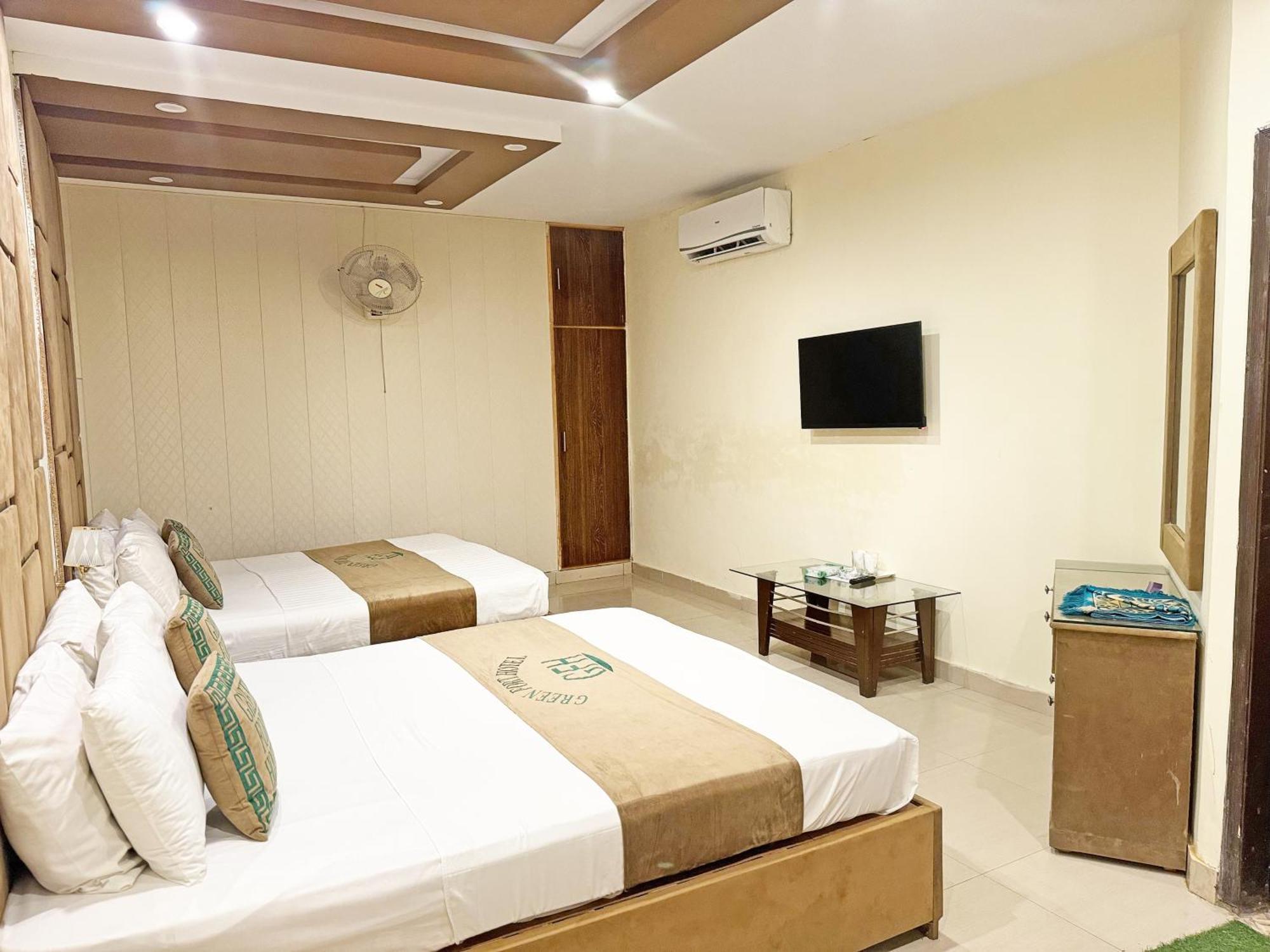 לאהור Hotel Green Fort Gulberg מראה חיצוני תמונה